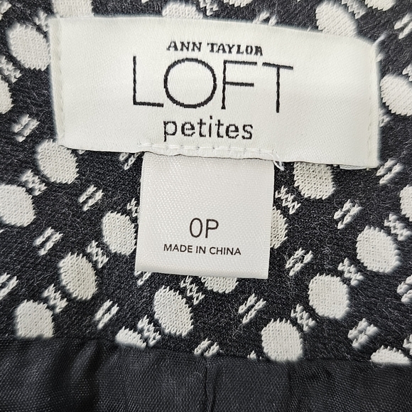 Ann Taylor Loft Petite Knit Jaqaurd Skirt - Picture 4 of 7